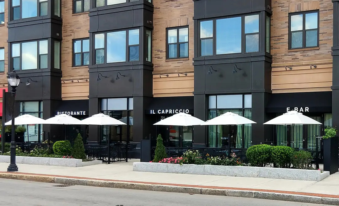 Il Capriccio – An upscale Italian restaurant offering seasonal menus and fine dining.
