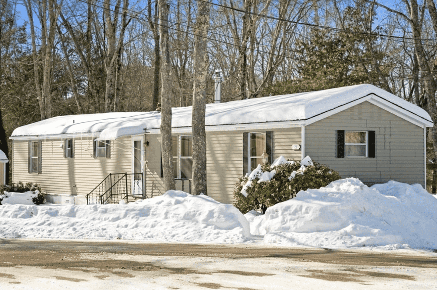 8 Nanatomqua N55 – Brookfield, MA 01506